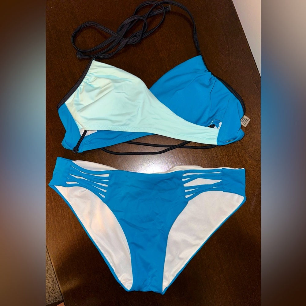 PINK Victoria’s Secret Baby Blue and Blue Women's Bikini Wrap Set